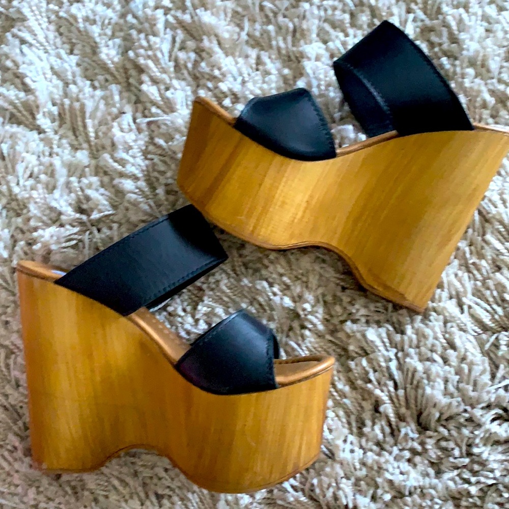 Steve Madden wedges